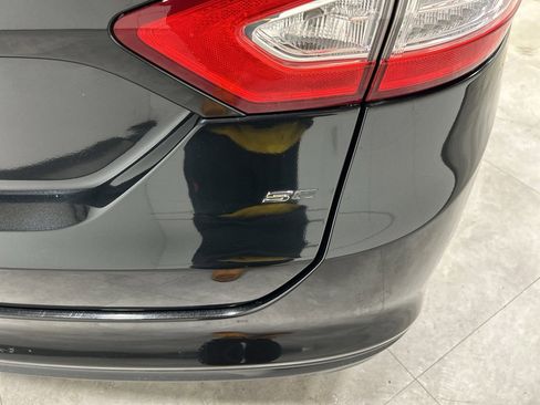 Used 2014 Ford Fusion SE image 42