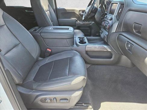 Used 2022 Chevrolet Silverado 2500 LTZ w/ LTZ Convenience Package AWD/4WD image 27