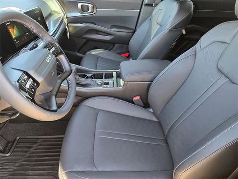 New 2026 Kia Sorento S w/ S Panoramic Sunroof Package image 9