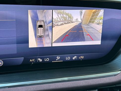 Certified 2025 Buick Envision Sport Touring AWD/4WD image 21