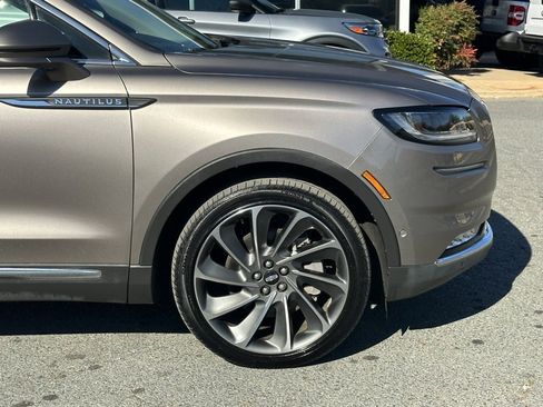 Used 2021 Lincoln Nautilus Reserve w/ Equipment Group 202A image 42