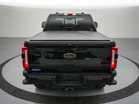 Certified 2025 Ford F250 Lariat w/ Lariat Ultimate Package AWD/4WD image 5