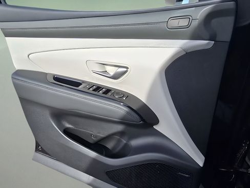 New 2026 Hyundai Tucson Limited image 18