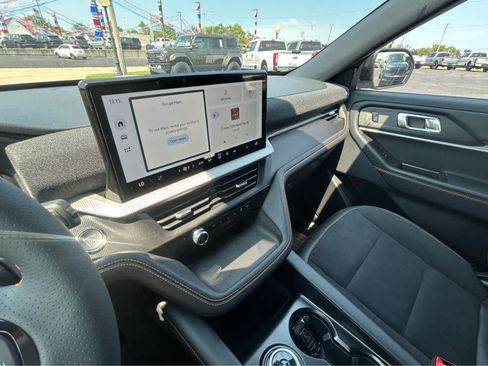 New 2026 Ford Explorer Tremor w/ Tremor Convenience Package AWD/4WD image 30