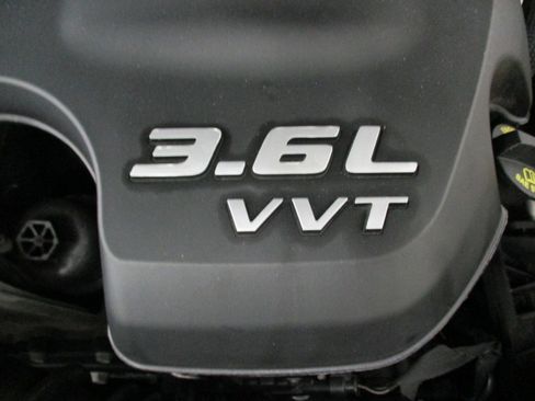 Used 2022 Dodge Charger SXT w/ Cold Weather Package image 26