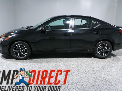 Used 2024 Nissan Sentra SV FWD image 10