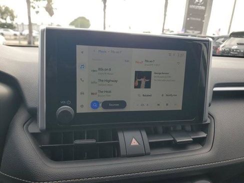 Used 2024 Toyota RAV4 XLE image 25