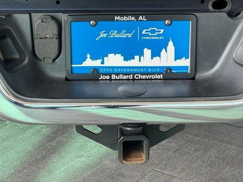 Used 2017 RAM 1500 Classic SLT w/ Luxury Group image 9