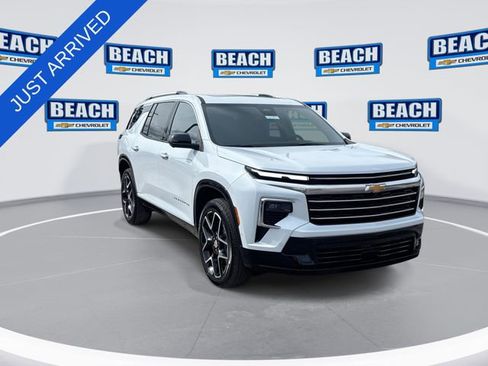 New 2026 Chevrolet Traverse High Country w/ LPO, Floor Liner Package FWD image 2