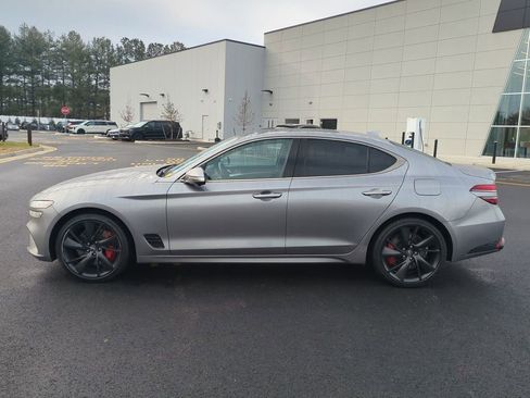 Used 2022 Genesis G70 3.3T w/ Sport Prestige Package image 7