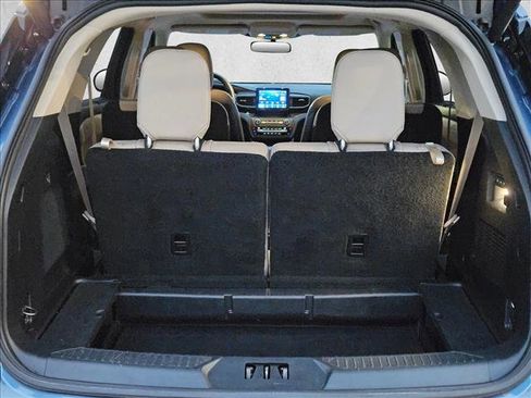 Used 2020 Ford Explorer Limited image 6