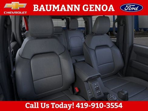 New 2026 Ford Bronco Badlands w/ Sasquatch Package AWD/4WD image 10