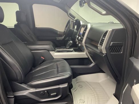 Used 2020 Ford F150 Lariat w/ Equipment Group 502A Luxury AWD/4WD image 22