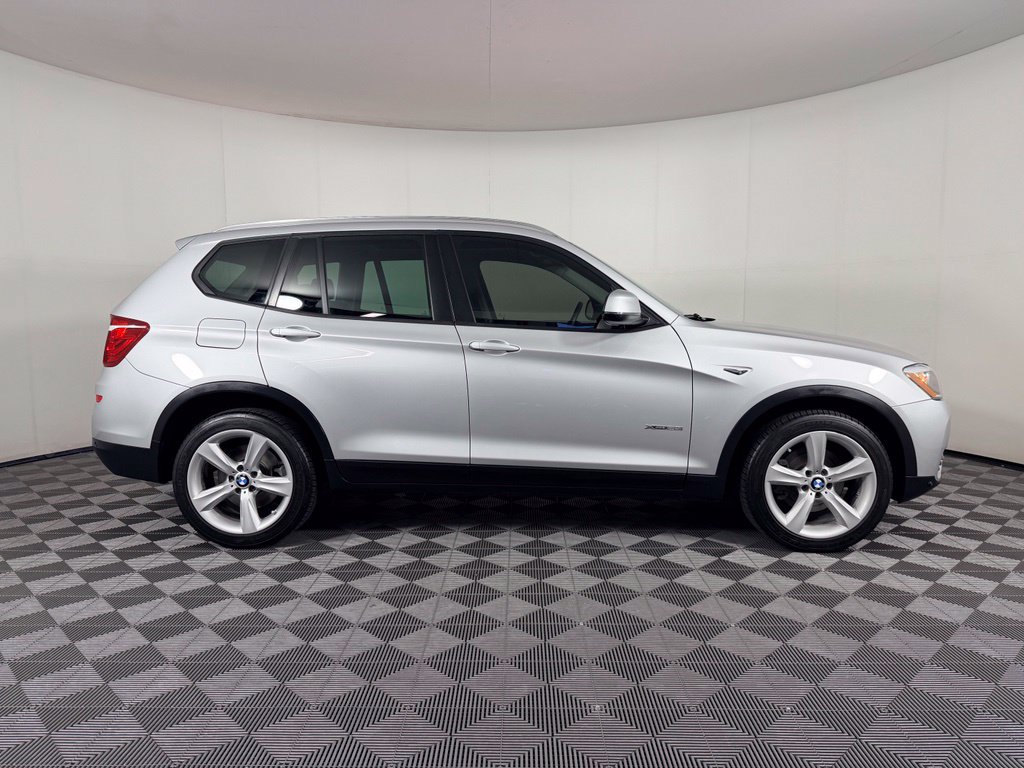 Used 2017 BMW X3 xDrive28i AWD/4WD image 5