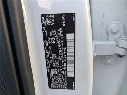 Used 2021 Volvo XC90 T5 Momentum w/ Climate Package image 15