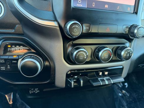 Used 2024 RAM 2500 Big Horn image 19