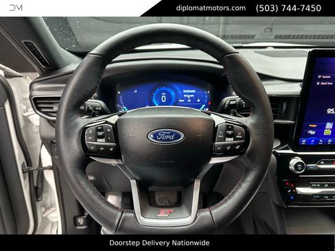 Used 2024 Ford Explorer ST w/ Equipment Group 401A image 27