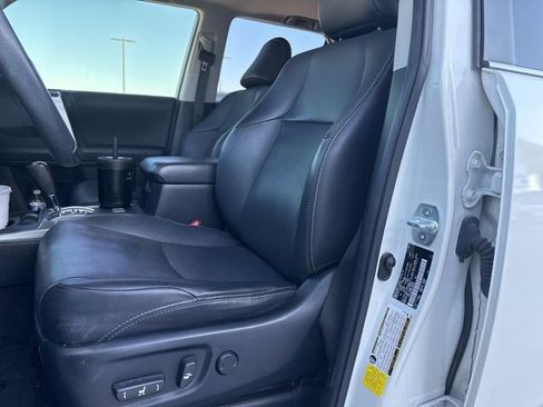 Used 2021 Toyota 4Runner Limited image 8