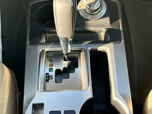 Used 2014 Toyota 4Runner SR5 image 20