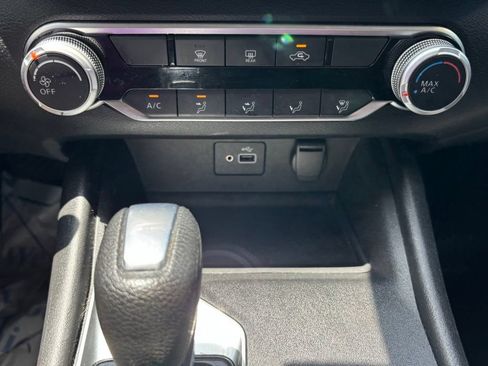 Used 2023 Nissan Altima 2.5 S FWD image 23