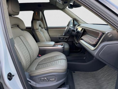 Used 2023 Rivian R1T Adventure image 21