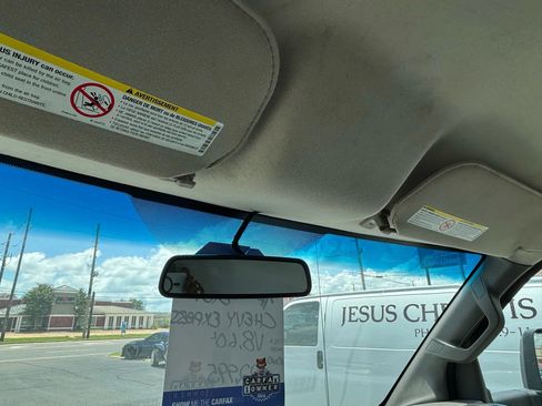 Used 2019 Chevrolet Express 3500 Extended w/ Power Convenience Package image 19