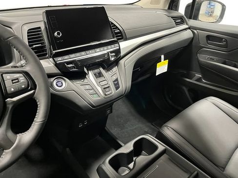 New 2026 Honda Odyssey EX-L image 17