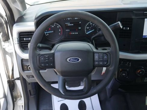 Used 2023 Ford F250 XL w/ F-250 >10K GVWR Package AWD/4WD image 15