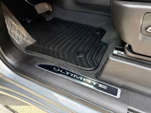 Used 2024 GMC Sierra 1500 Denali Ultimate AWD/4WD image 19