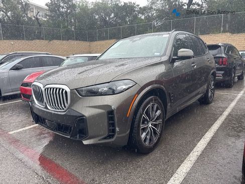 Certified 2024 BMW X5 sDrive40i w/ M Sport Package RWD image 1