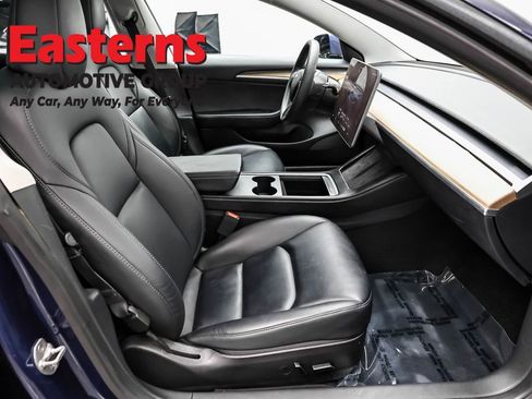 Used 2023 Tesla Model 3 Standard Range RWD image 18