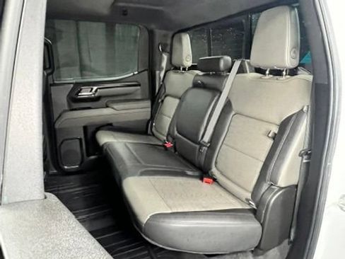 Used 2025 Chevrolet Silverado 1500 ZR2 w/ Technology Package AWD/4WD image 18
