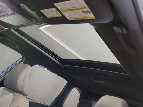 Certified 2026 Subaru Forester Premium image 11