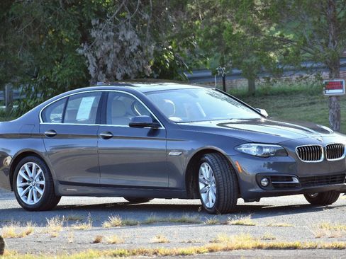 Used 2016 BMW 535i xDrive Sedan image 4