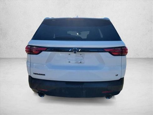 Used 2023 Chevrolet Traverse LT image 6