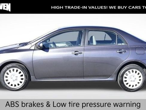 Used 2012 Toyota Corolla LE image 2