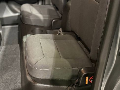 Used 2021 Chevrolet Colorado LT w/ Safety Package image 38