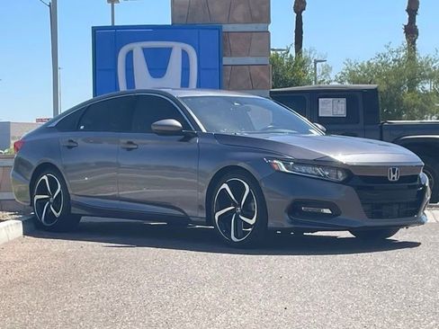 Used 2020 Honda Accord Sport image 3