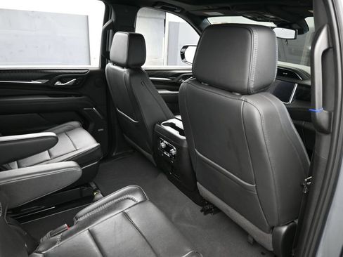 Used 2024 GMC Yukon XL Denali RWD image 55