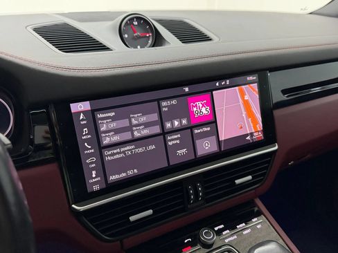 Used 2019 Porsche Cayenne AWD/4WD image 74