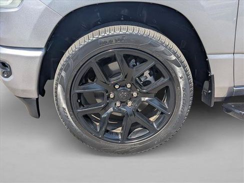 Used 2024 RAM 1500 Laramie AWD/4WD image 24