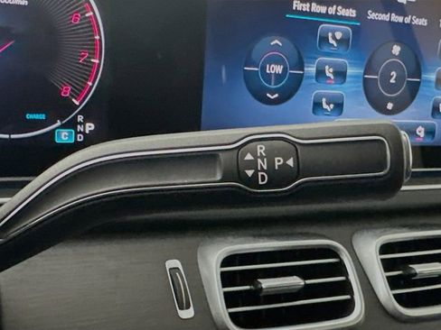 New 2026 Mercedes-Benz GLS 450 4MATIC image 17