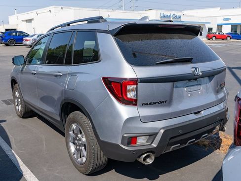 Used 2023 Honda Passport TrailSport image 4