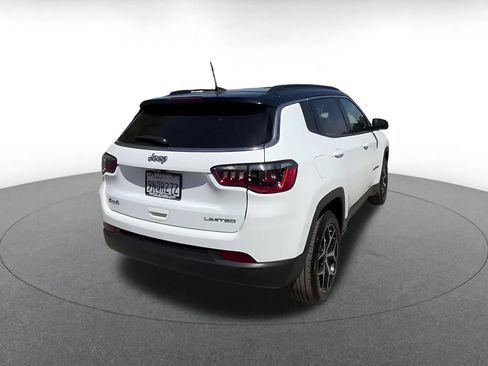 Used 2025 Jeep Compass Limited AWD/4WD image 14