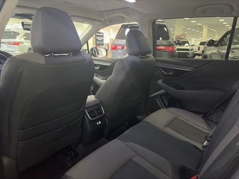 Used 2024 Subaru Outback Onyx Edition AWD/4WD image 13