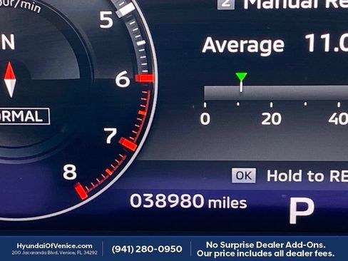 Used 2023 Mitsubishi Outlander SEL AWD/4WD image 26