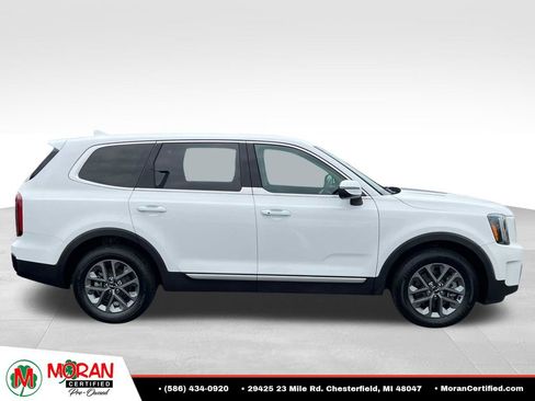 Used 2024 Kia Telluride LX FWD image 6