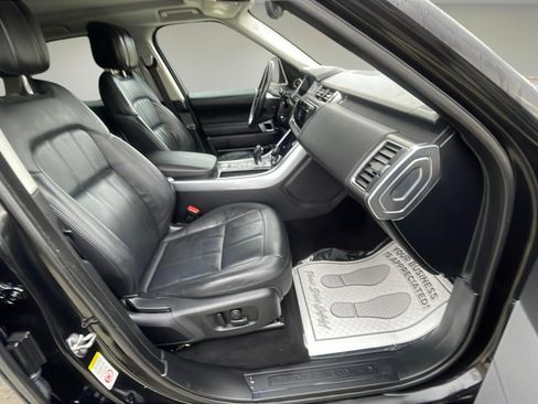 Used 2021 Land Rover Range Rover Sport SE image 13