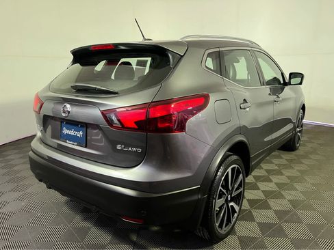 Certified 2019 Nissan Rogue Sport SL w/ Premium Package AWD/4WD image 7