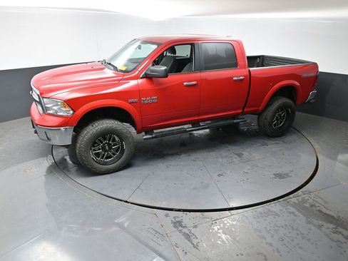 Used 2018 RAM 1500 SLT AWD/4WD image 52